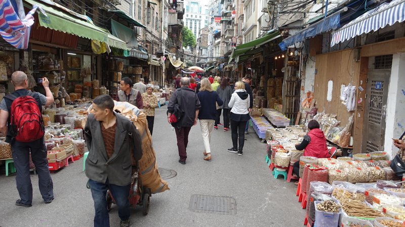 2017-04-13_121206 china-2017.jpg - Kanton - Heilkrutermarkt